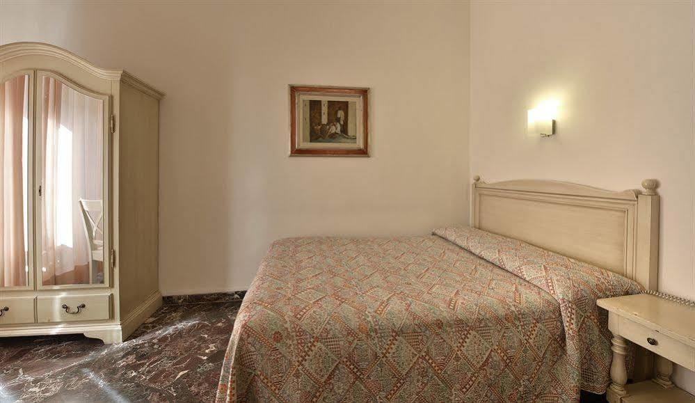 Hotel Careggi Firenze Kültér fotó