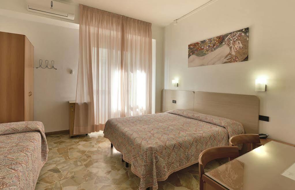 Hotel Careggi Firenze Kültér fotó